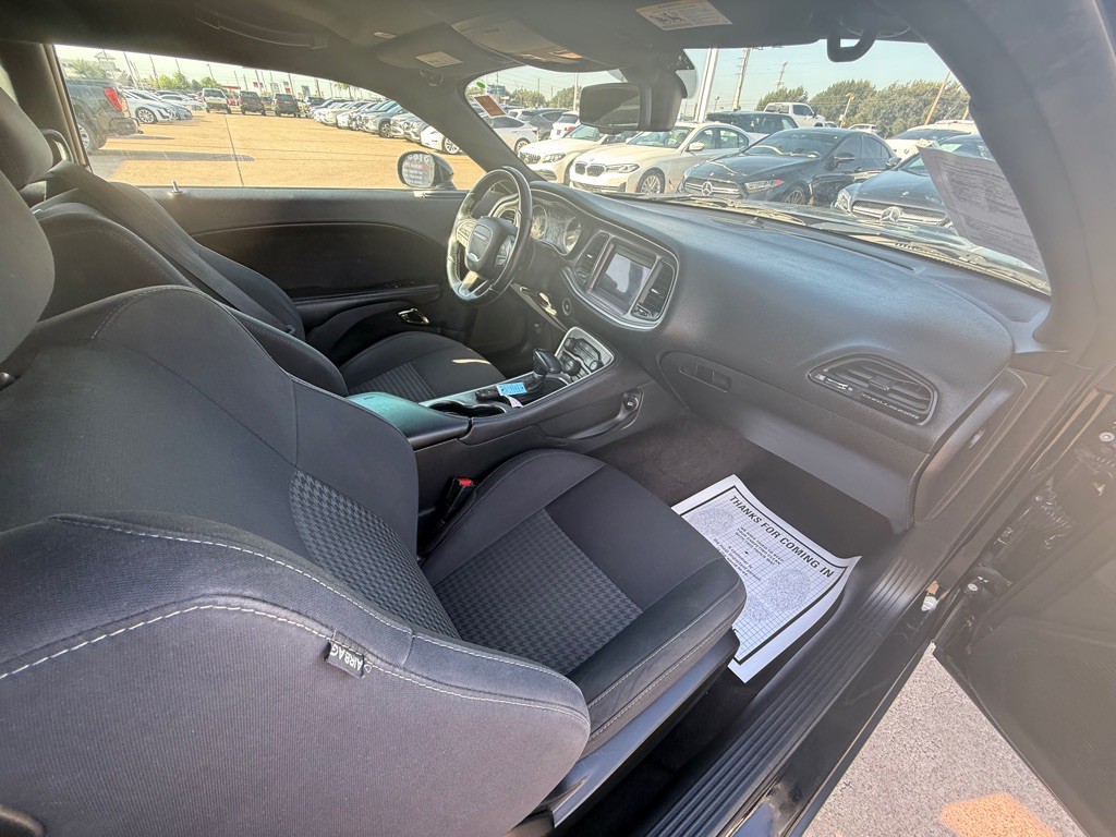 2019 Dodge Challenger Image 13