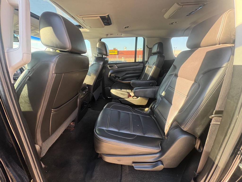 2017 GMC Yukon Image 11