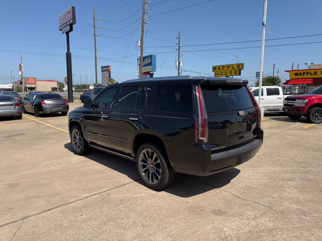 2019 Cadillac Escalade Image 7