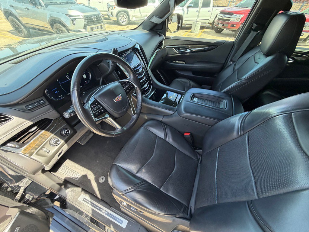 2019 Cadillac Escalade Image 19