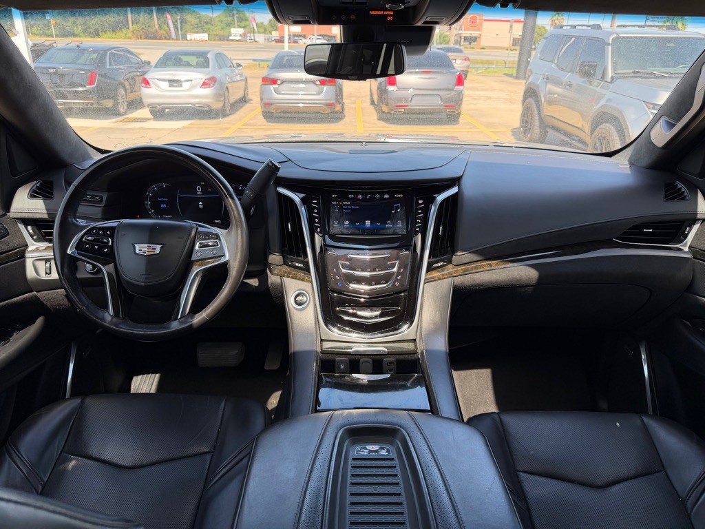 2019 Cadillac Escalade Image 21