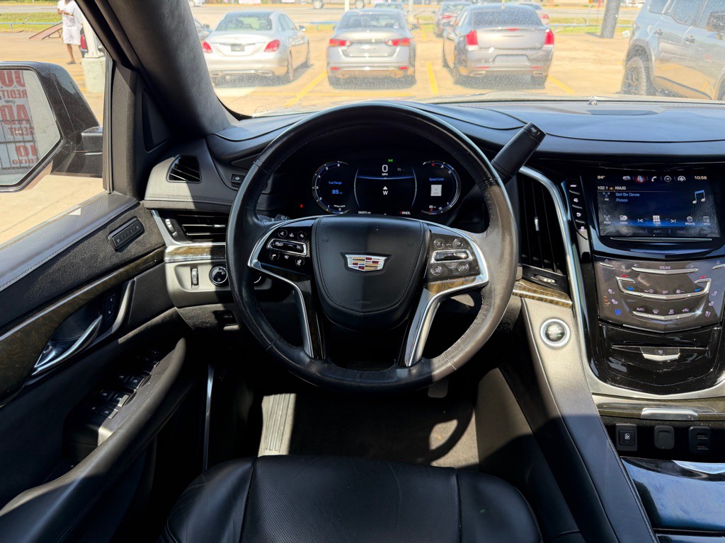 2019 Cadillac Escalade Image 25