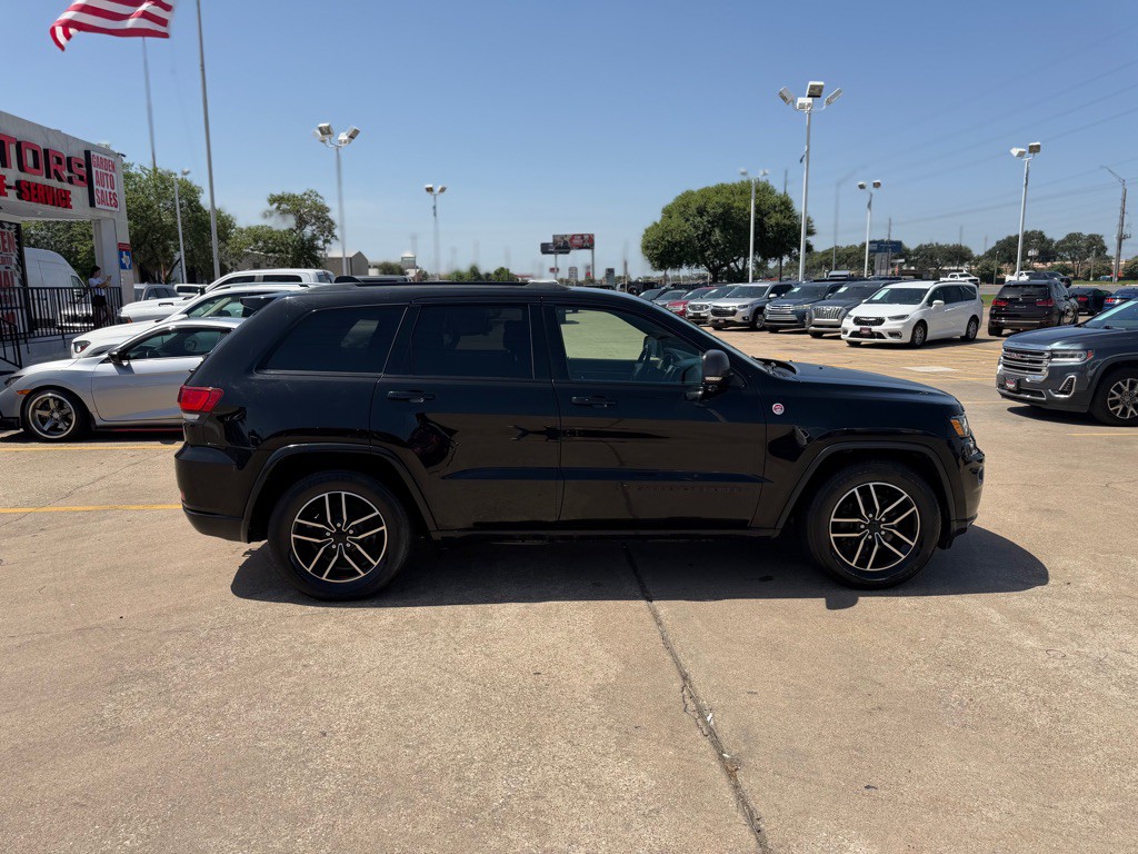 2020 Jeep Grand Cherokee Image 7