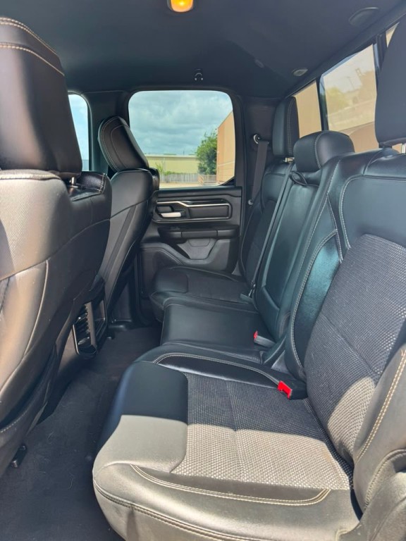 2020 RAM 1500 Image 12