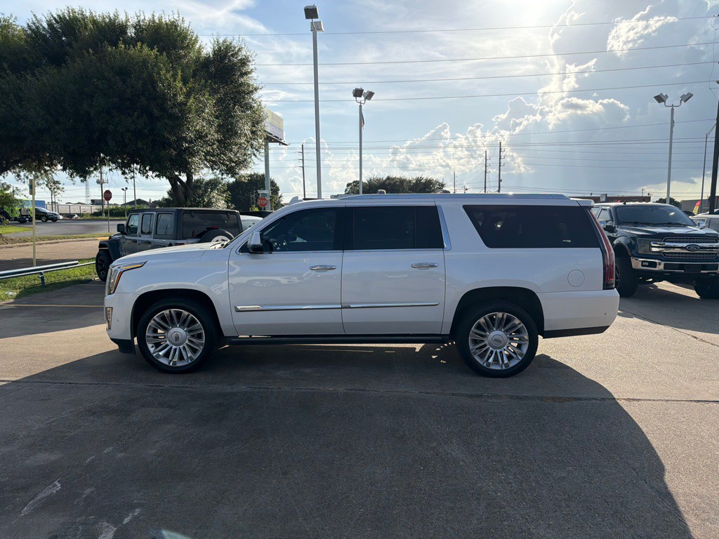 2018 Cadillac Escalade Image 7
