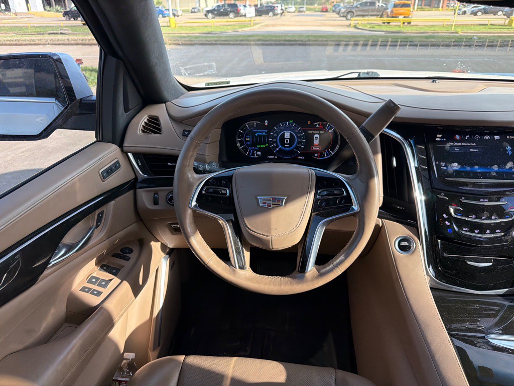 2018 Cadillac Escalade Image 25