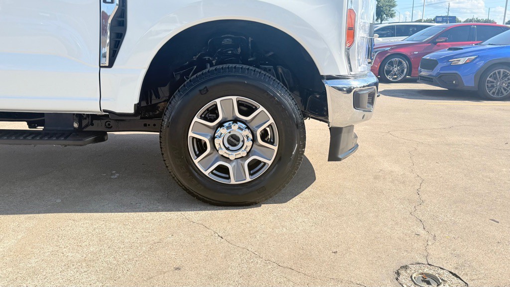 2025 Ford F-250 Image 9