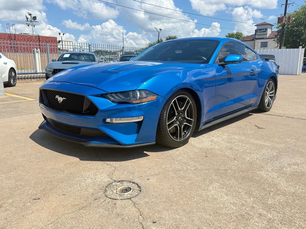 2020 Ford Mustang Image 3