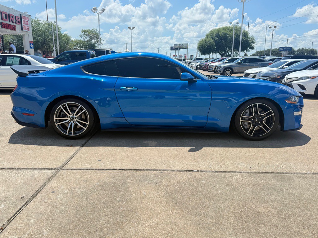 2020 Ford Mustang Image 8
