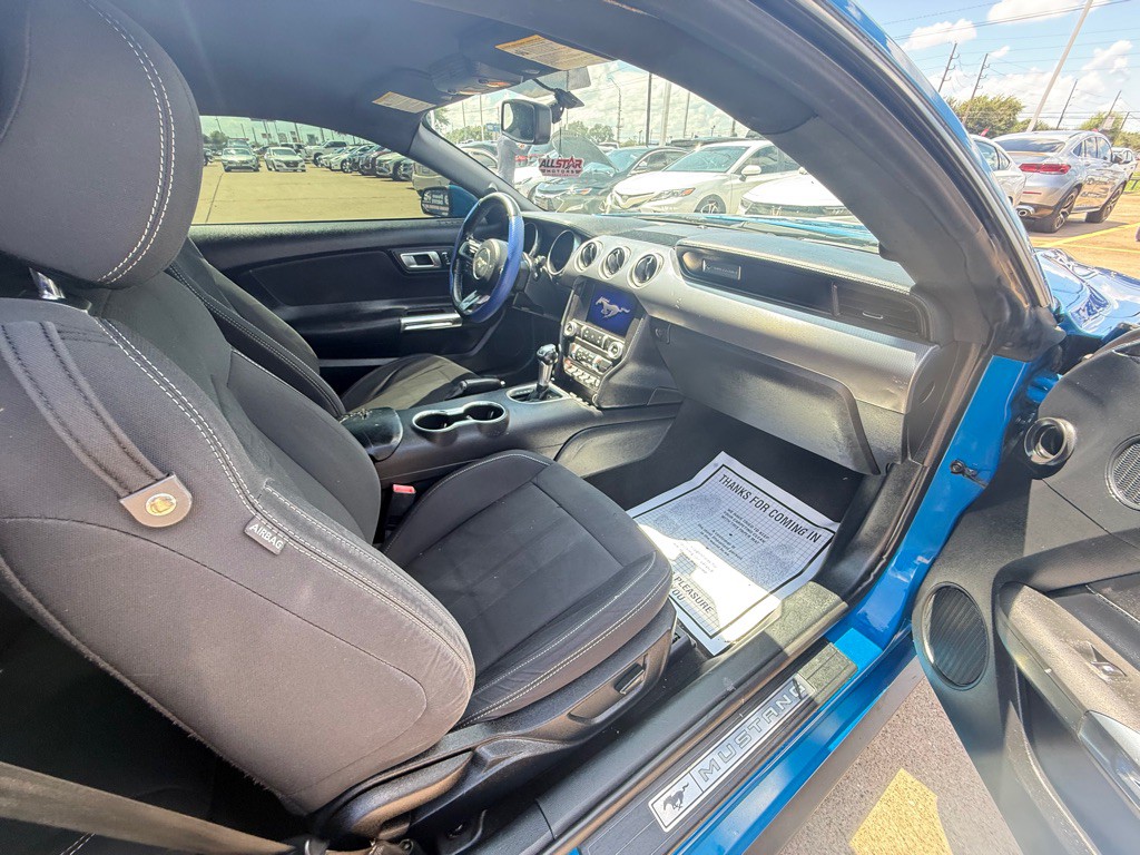 2020 Ford Mustang Image 14