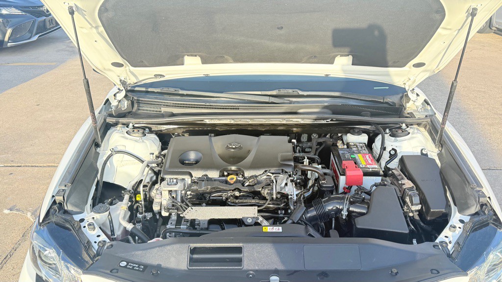 2020 Toyota Camry Image 13