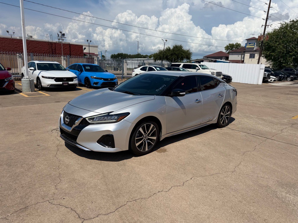 2023 Nissan Maxima Image 3