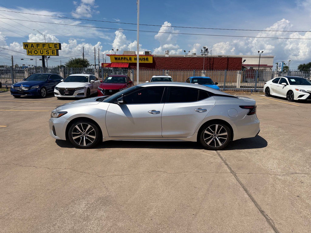 2023 Nissan Maxima Image 6