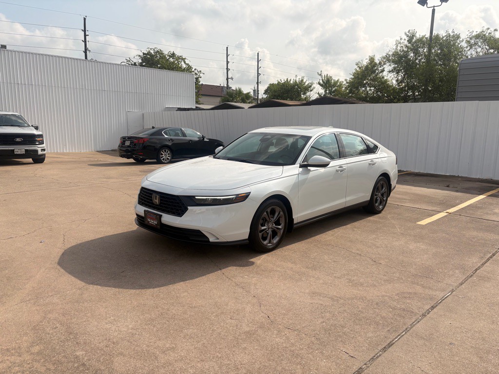 2024 Honda Accord Image 3
