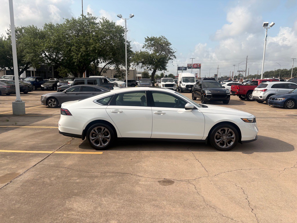 2024 Honda Accord Image 10