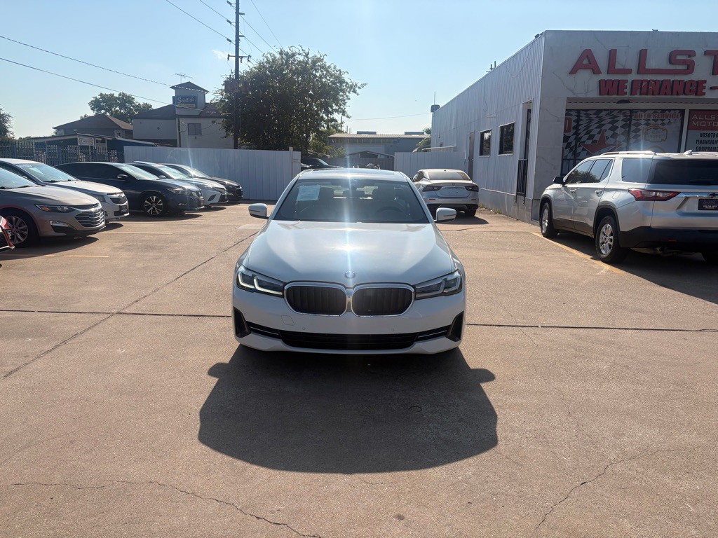2023 BMW 5 Series Image 2