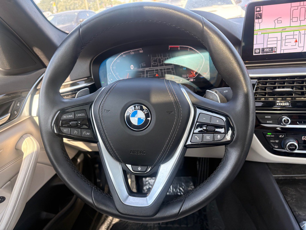 2023 BMW 5 Series Image 19