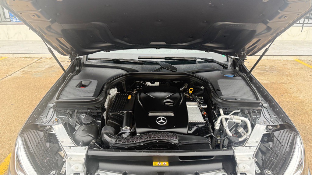 2019 Mercedes-Benz GLC-Class Image 14