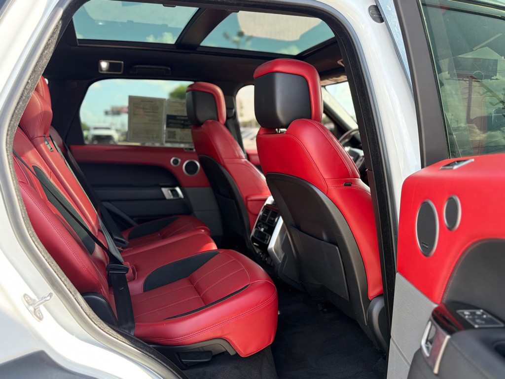 2021 Land Rover Range Rover Sport Image 12