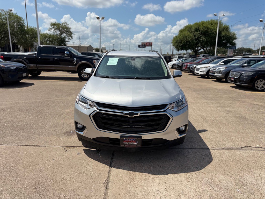2018 Chevrolet Traverse Image 2