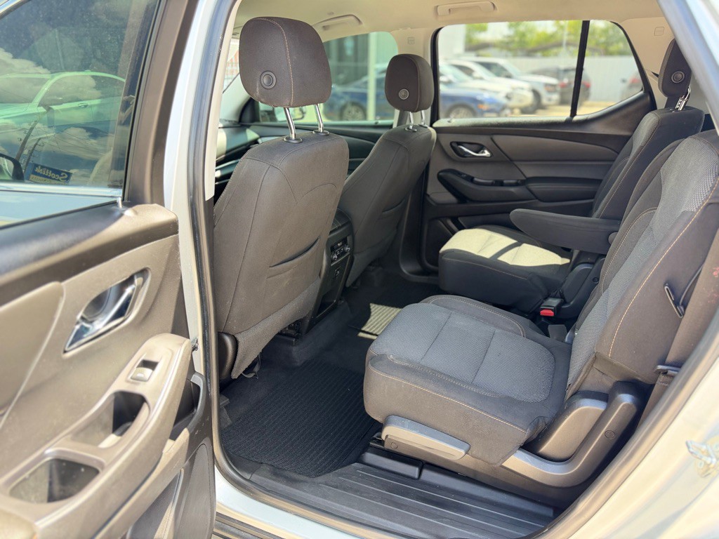 2018 Chevrolet Traverse Image 11
