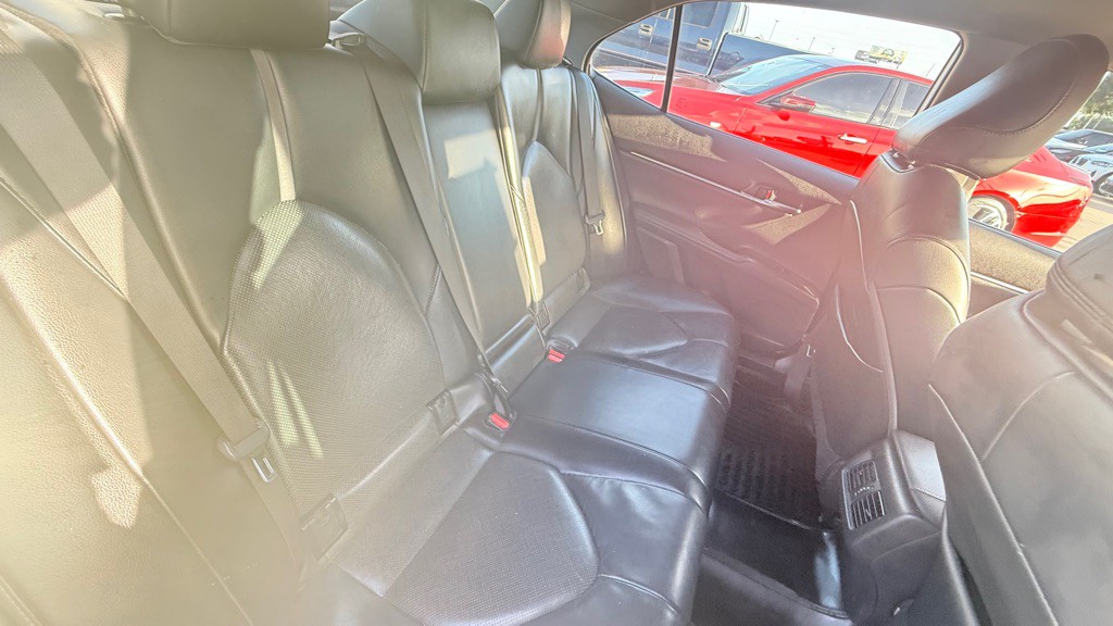 2022 Toyota Camry Image 17
