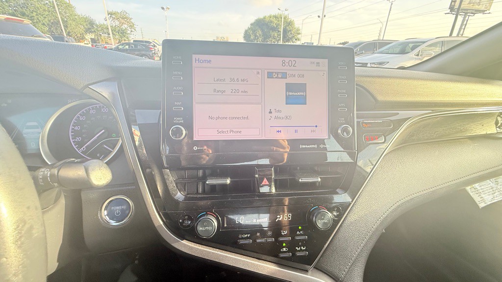 2022 Toyota Camry Image 24