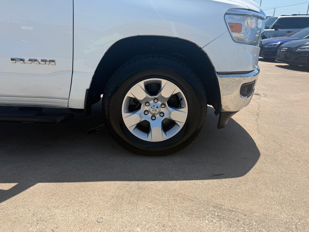 2021 RAM 1500 Image 9