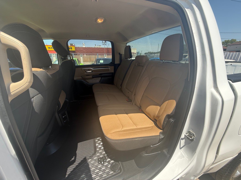 2021 RAM 1500 Image 15