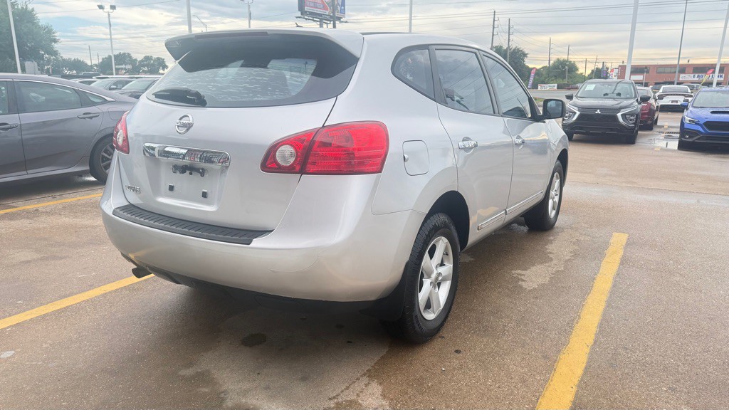 2013 Nissan Rogue Image 10