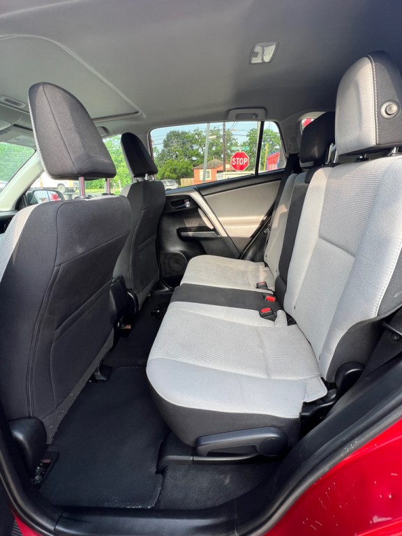 2017 Toyota Rav4 Image 10