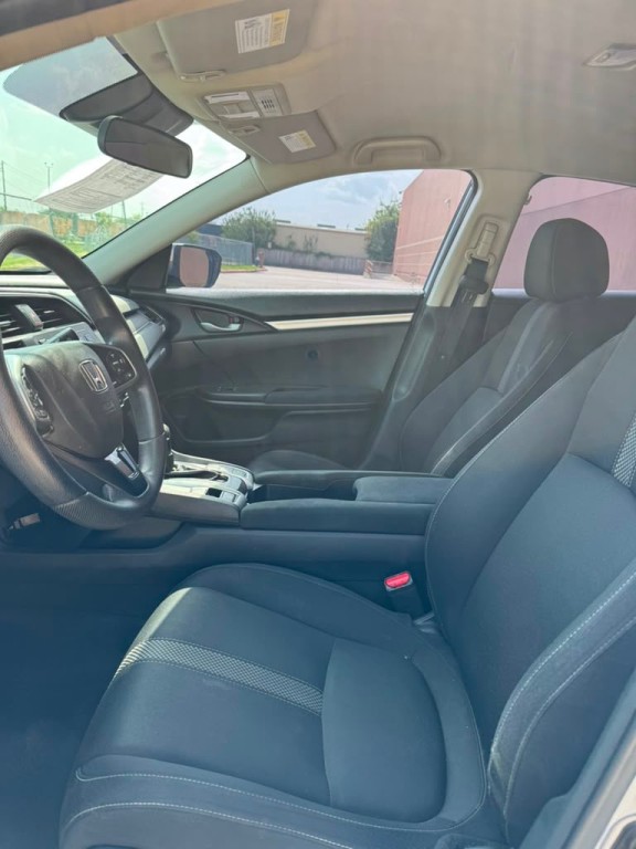 2019 Honda Civic Image 11