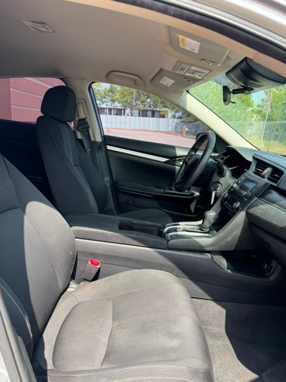 2019 Honda Civic Image 12