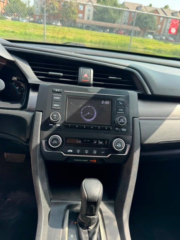 2019 Honda Civic Image 19