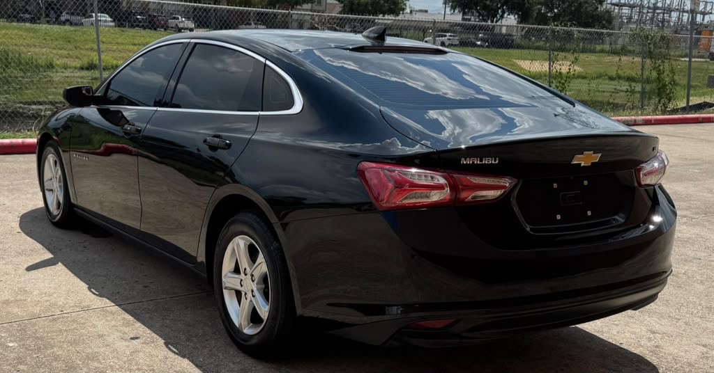 2022 Chevrolet Malibu Image 4