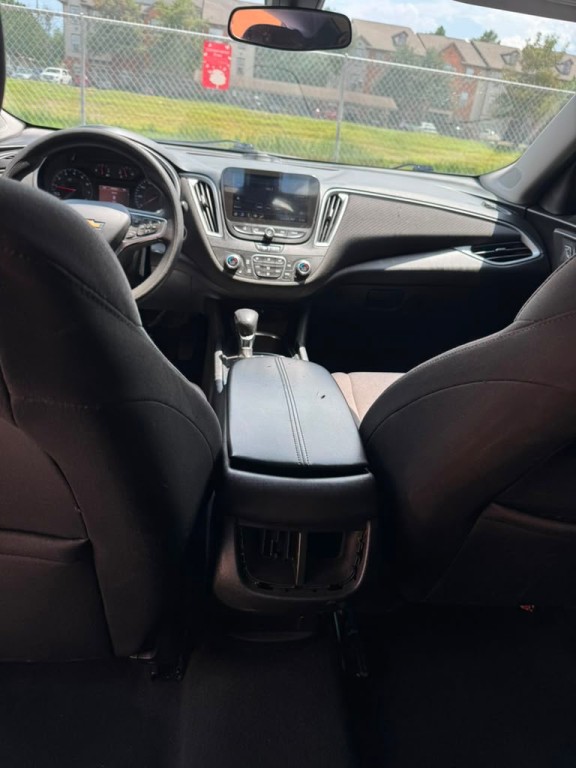 2022 Chevrolet Malibu Image 18