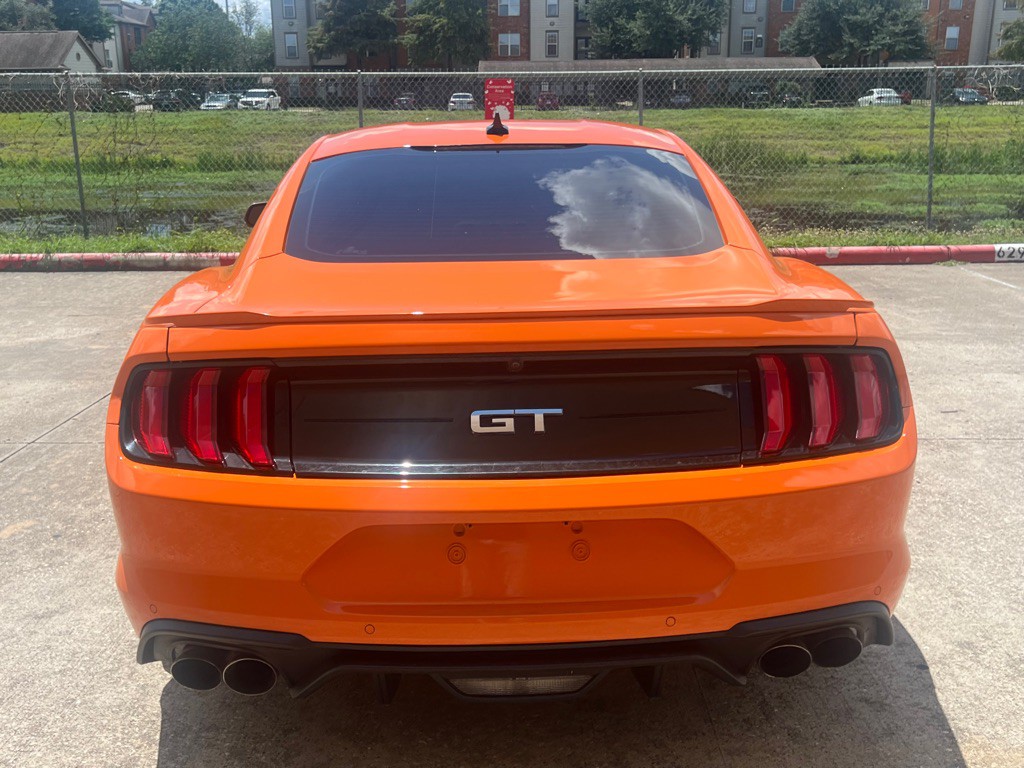 2021 Ford Mustang Image 8