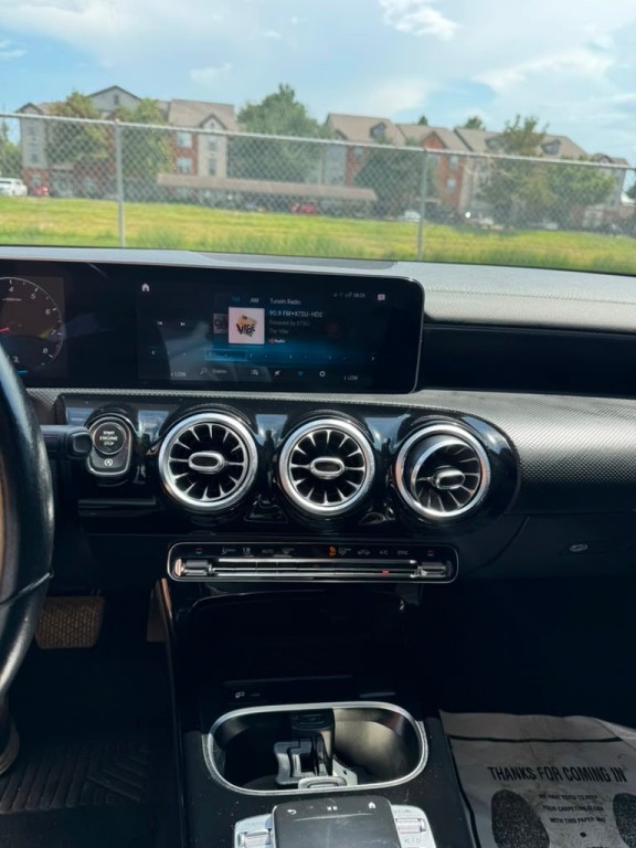 2020 Mercedes-Benz CLA-Class Image 23