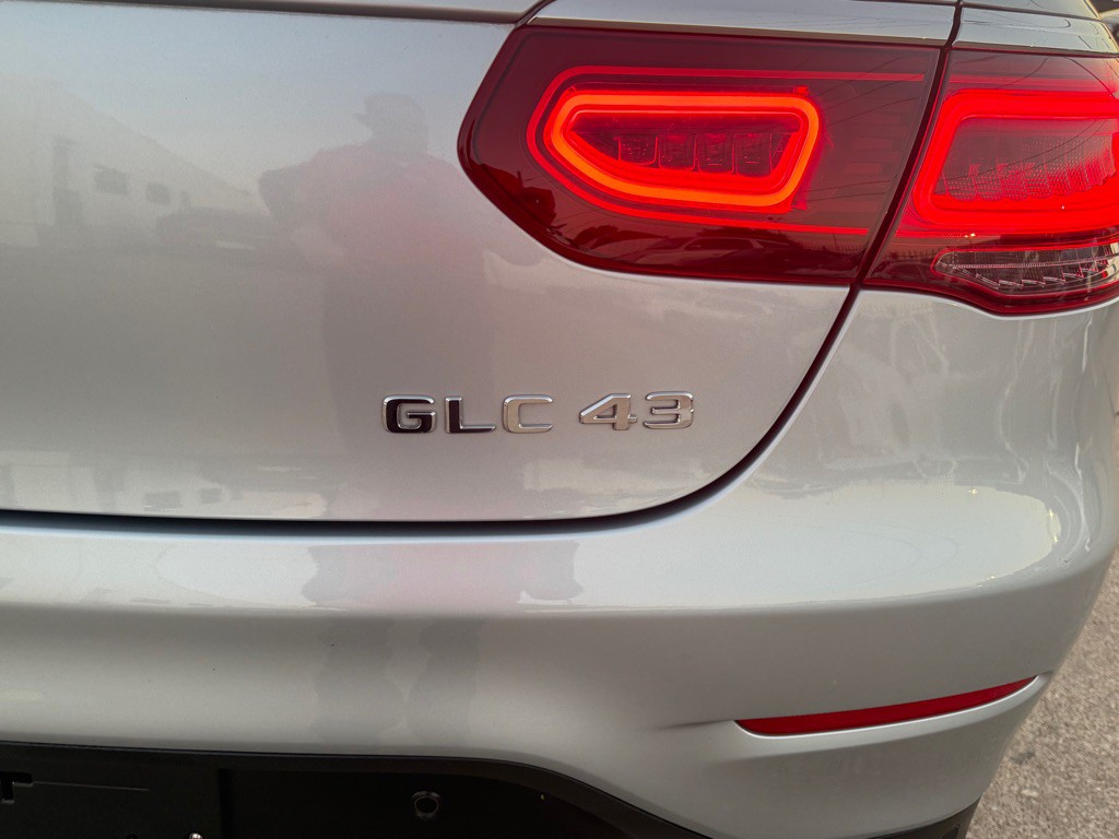 2023 Mercedes-Benz GLC-Class Image 7