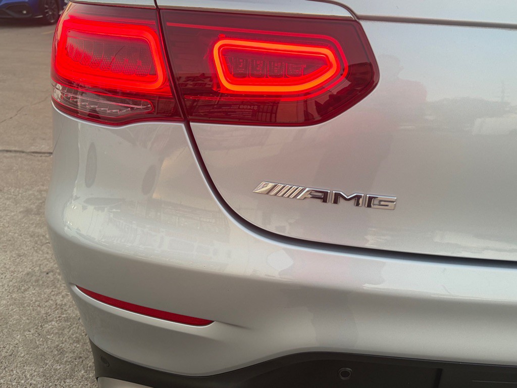 2023 Mercedes-Benz GLC-Class Image 8