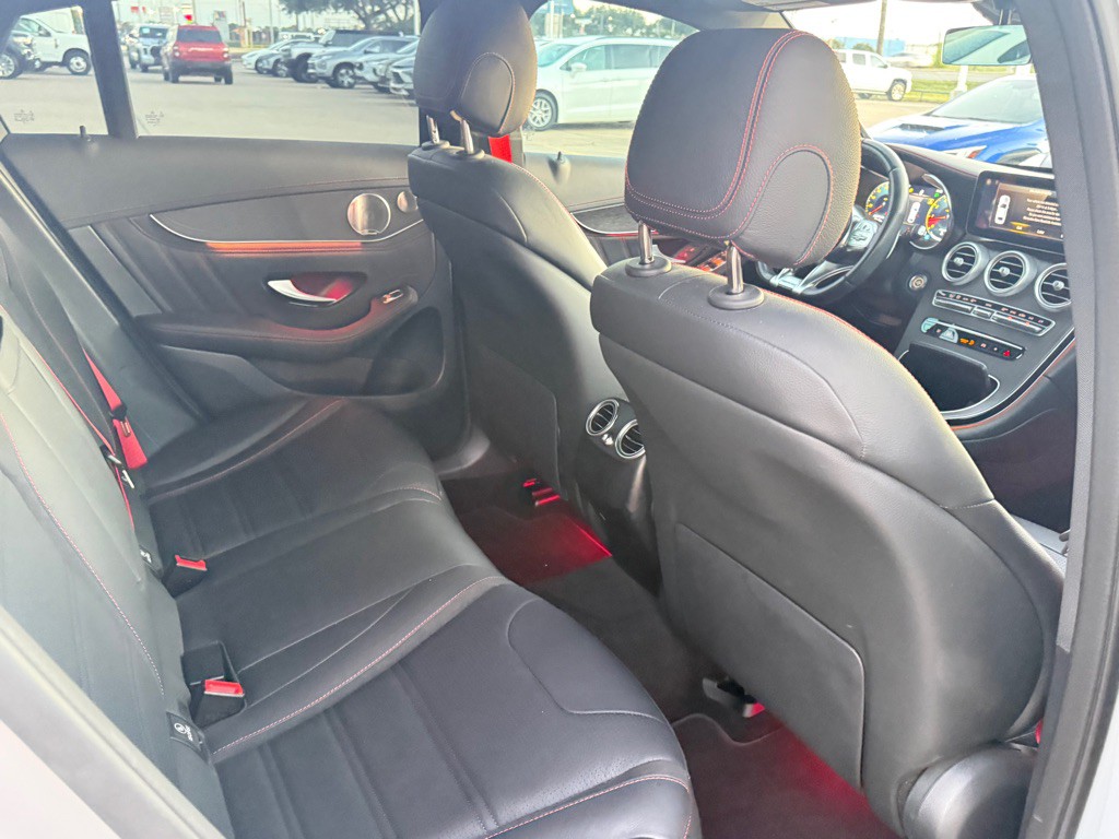 2023 Mercedes-Benz GLC-Class Image 21