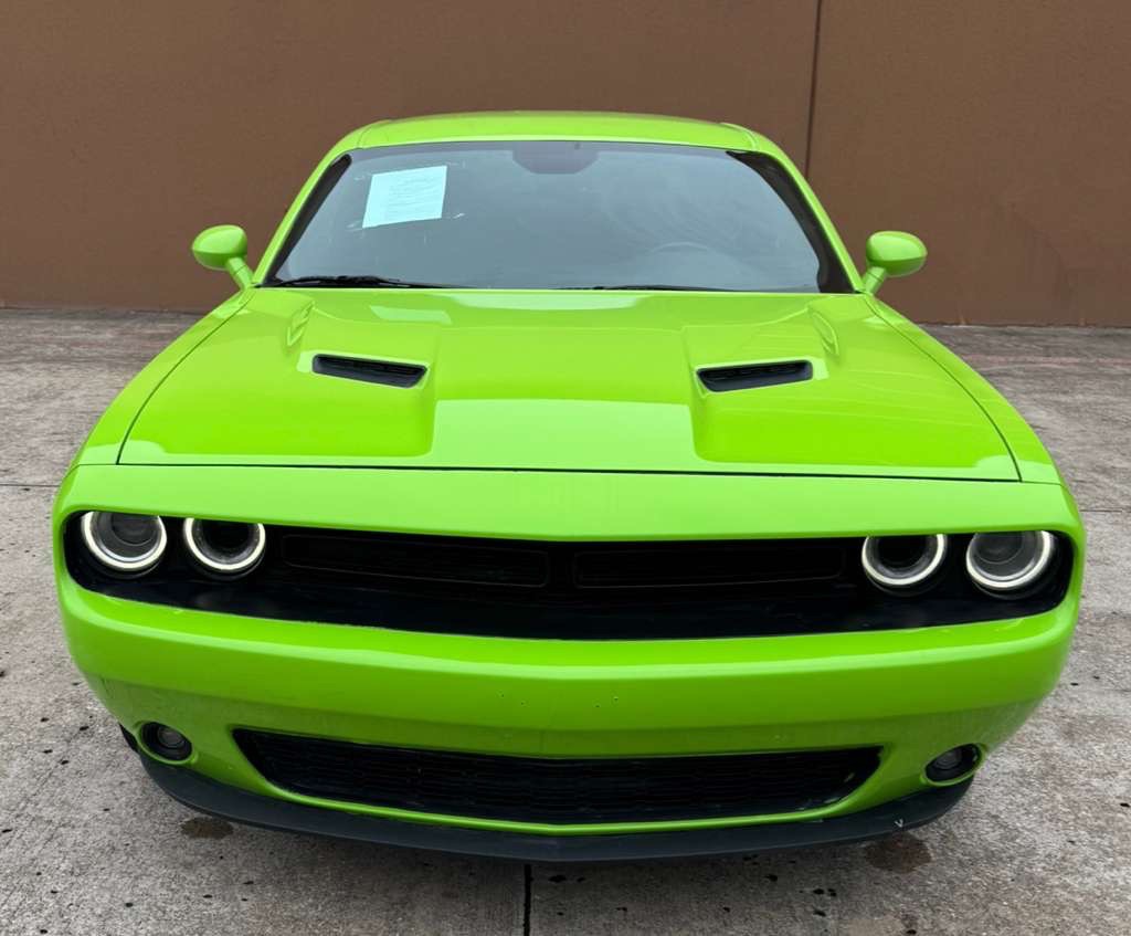 2023 Dodge Challenger Image 5