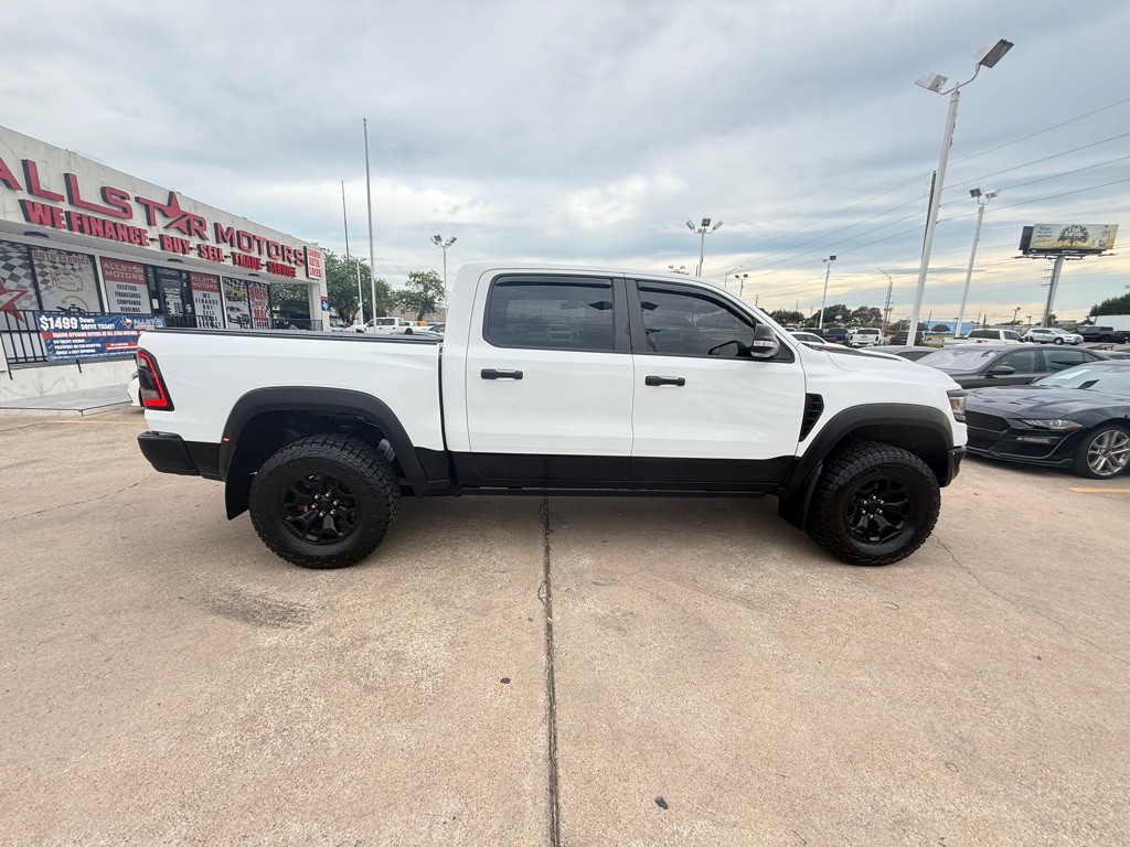 2021 RAM 1500 Image 8