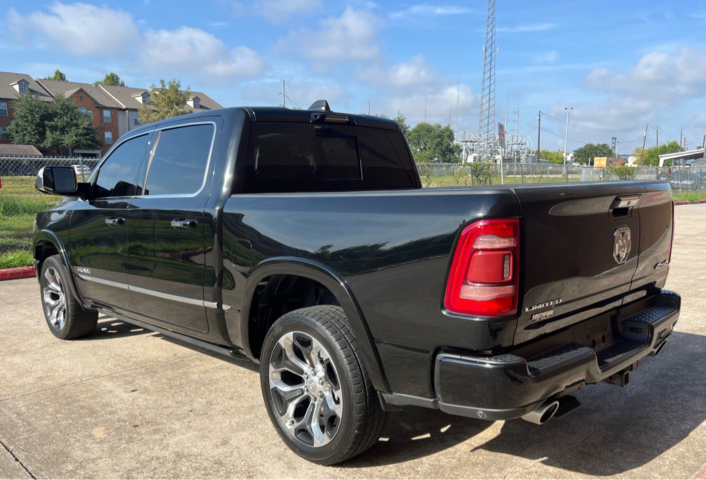 2022 RAM 1500 Image 4
