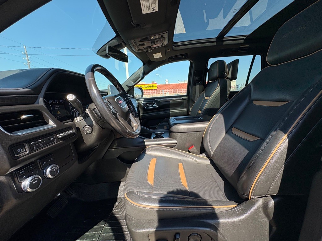 2021 GMC Yukon Image 9