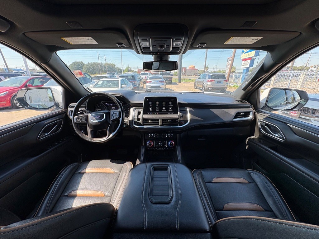 2021 GMC Yukon Image 15