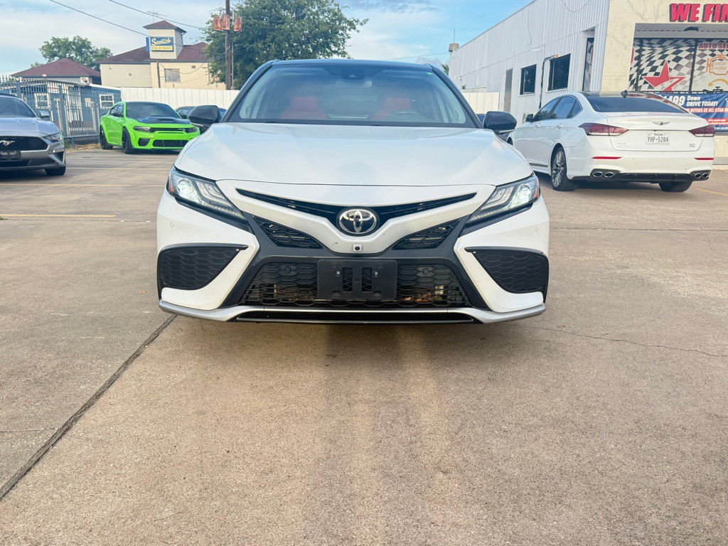 2021 Toyota Camry Image 2