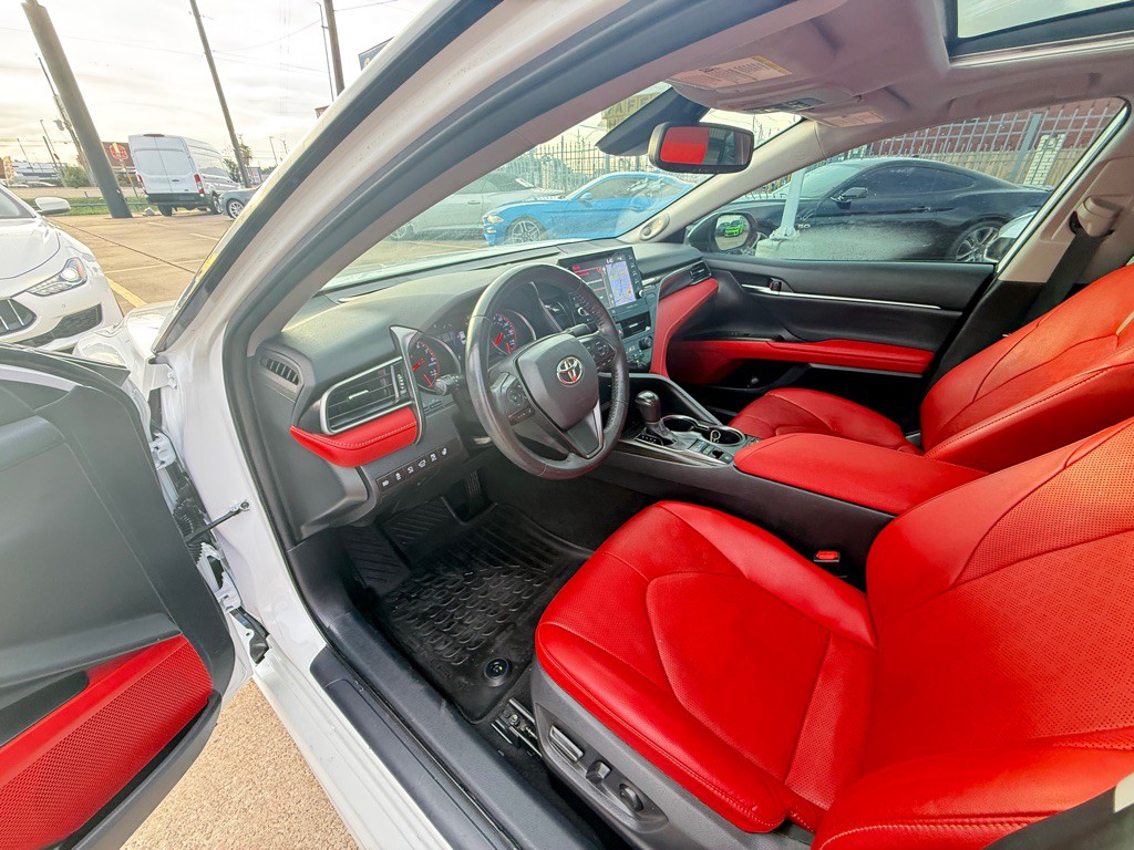 2021 Toyota Camry Image 14