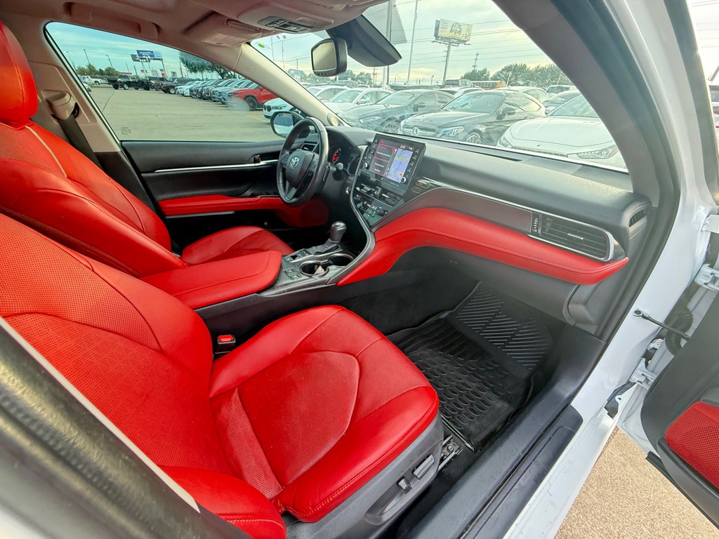 2021 Toyota Camry Image 20