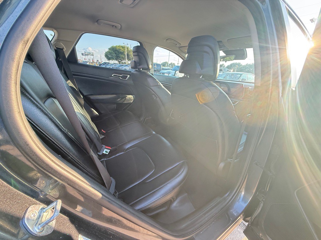 2023 Kia Sportage Image 17